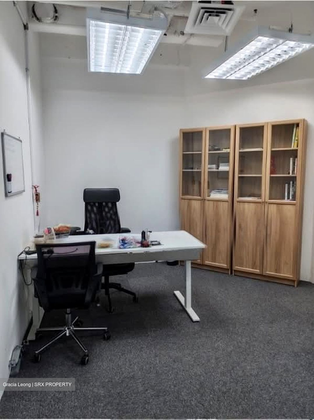 UE BIZHUB CENTRAL (D20), Office #589744841